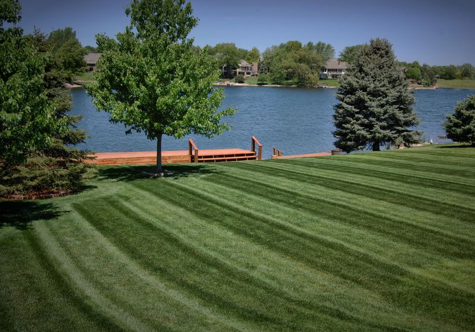 Lawn care, landscaper, lawn mowing, landscaping, mowing service, landscape service, mowing, portage lakes oh, portage lakes ohio,